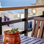 Daire Spacious 3-bedroom With Balconies-central Sliema