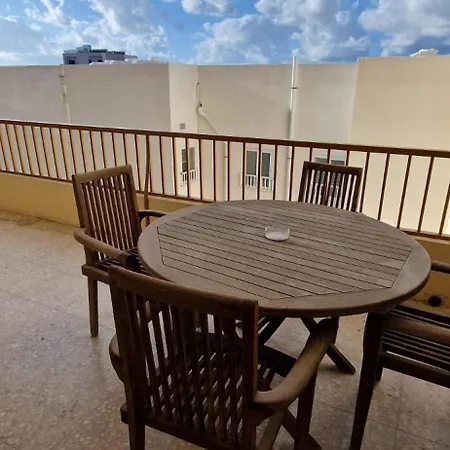 Spacious 3-bedroom With Balconies-central