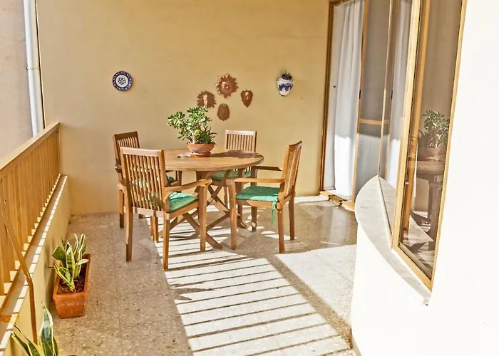 Spacious 3-bedroom With Balconies-central * Sliema